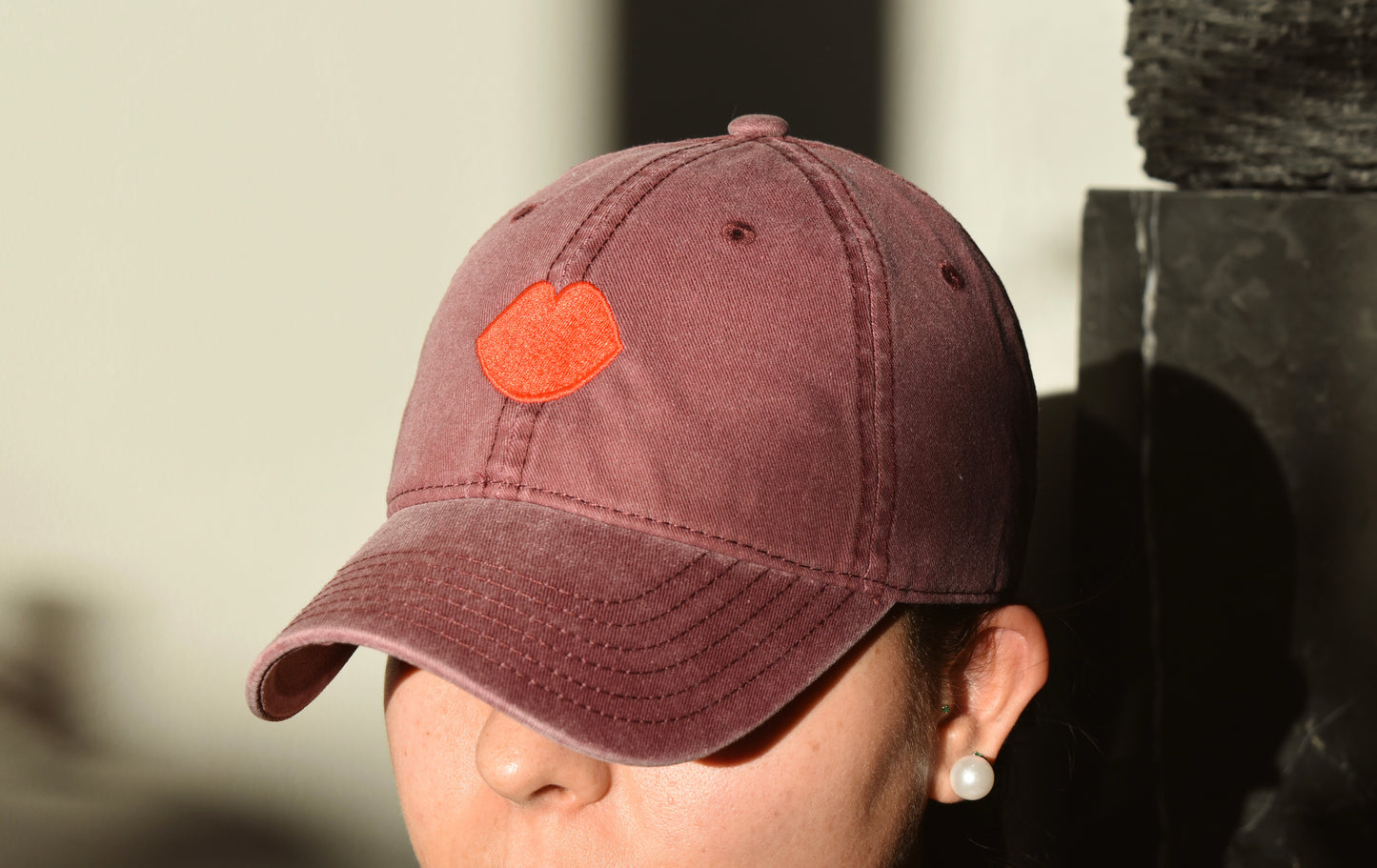 Cap "Kiss" - The Brow Club Merch