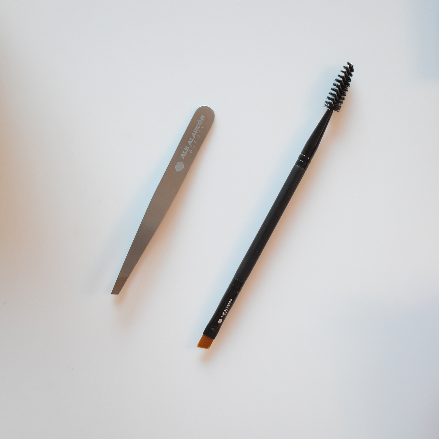 The Tools - Ale Alarcon Beauty